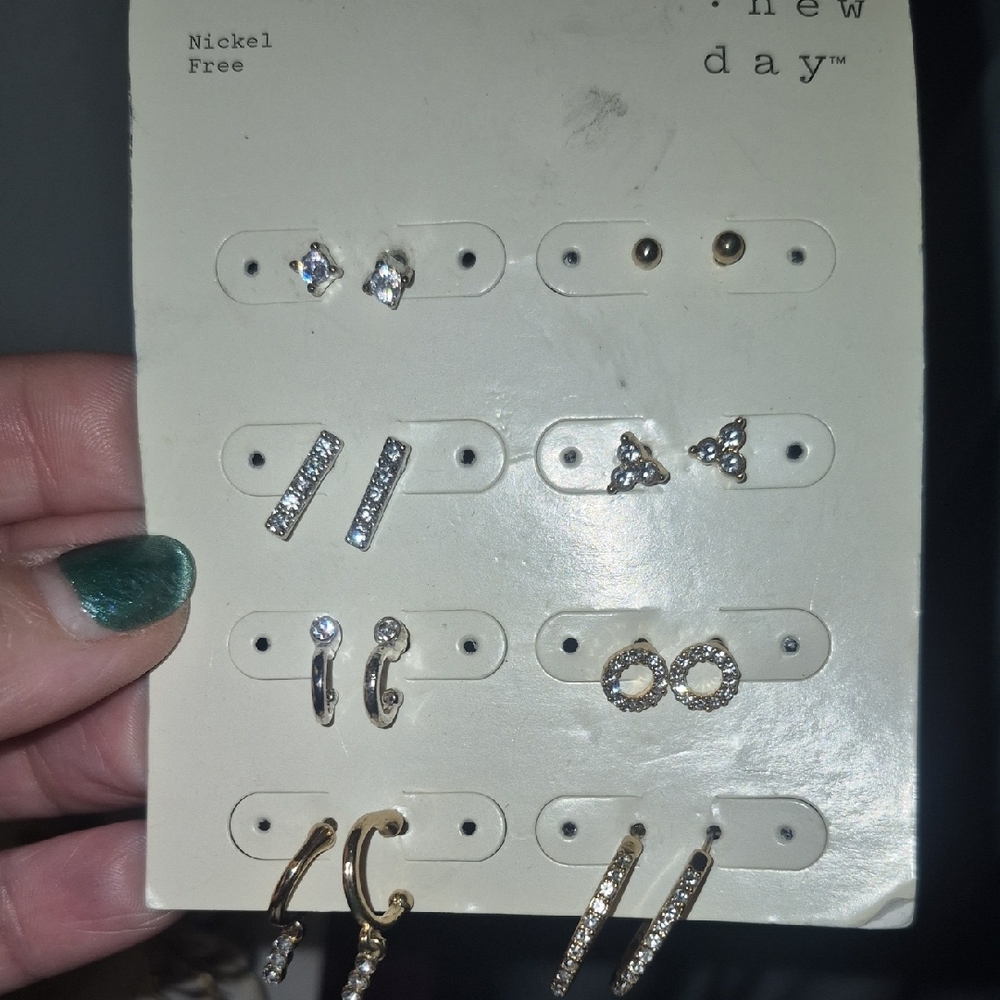 Fashion Earring Bundle 44 Pairs Total Various Brands - Picture 5 of 11